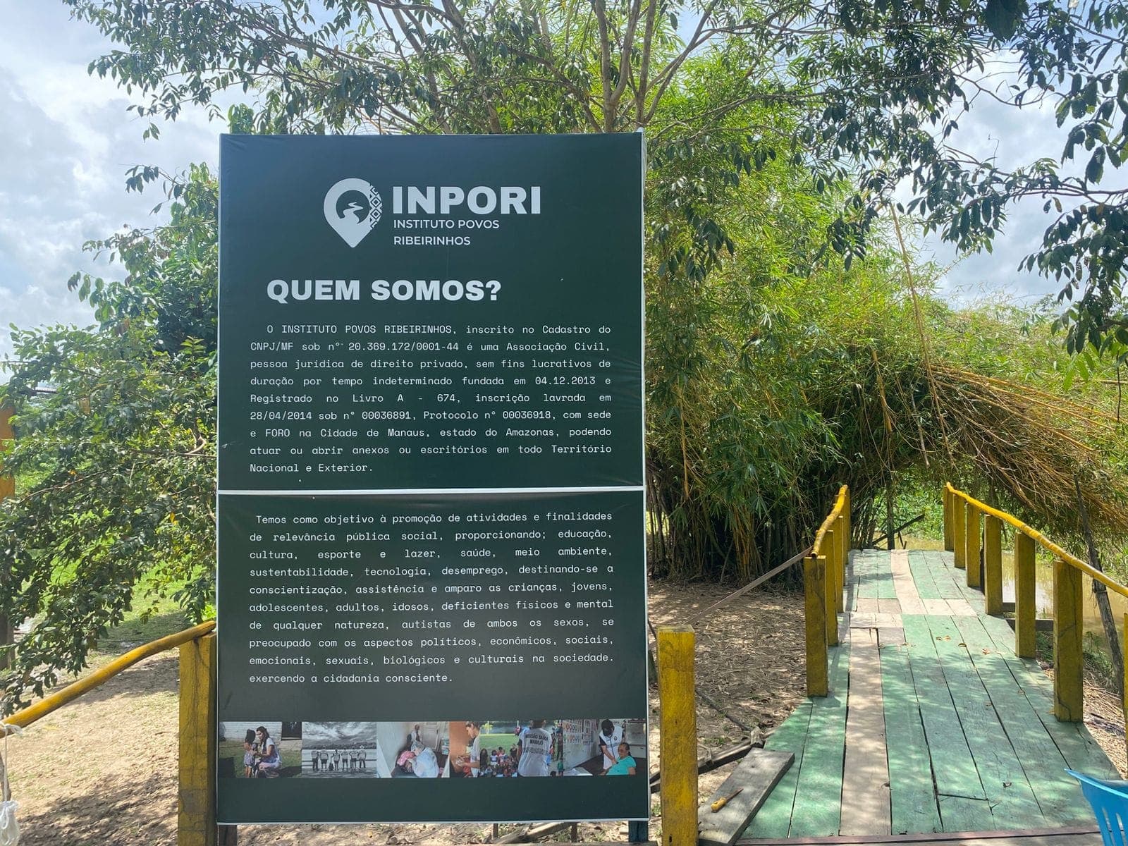 Placa do INPORI na entrada da base comunitária